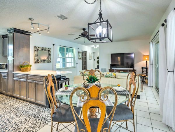 Stuart Vacation Home Three Bedroom