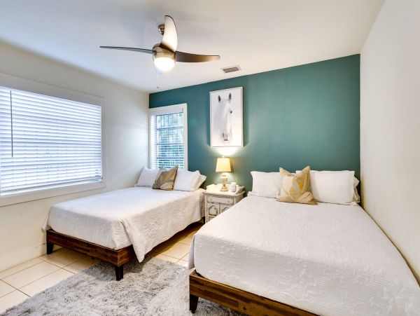 Four Bedroom Vacation Rental with Pool in West Palm Beach