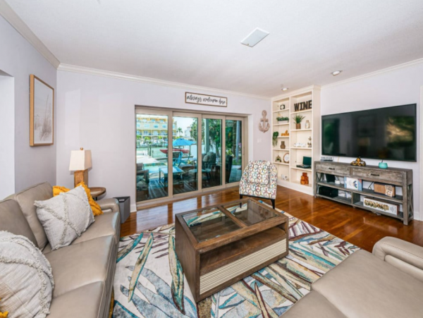 Clearwater Beach Vacation Home Rentals Private Waterfront with Pool & Dock