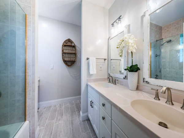 Clearwater Beach Vacation Home Rentals Private Waterfront with Pool & Dock