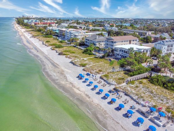 On Beach Indian Rocks Vacation Home Three Bedroom