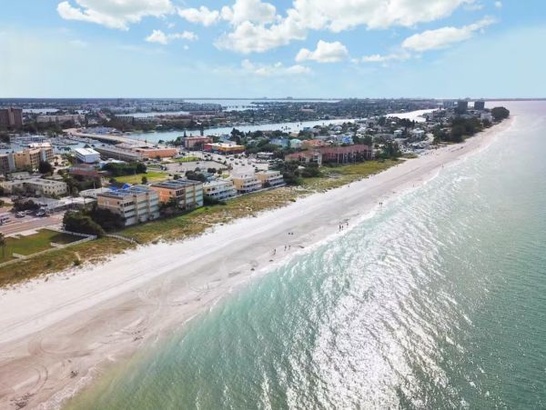 Treasure Island Beachfront Vacation Rental Florida Gulf Coast Oceanfront Home