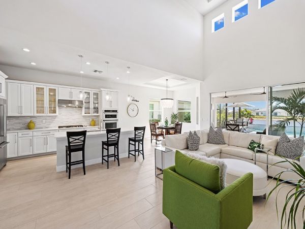 Naples Luxury Vacation Home with 4 Bedrooms
