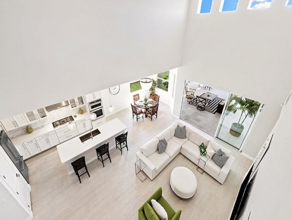 Naples Luxury Vacation Home with 4 Bedrooms