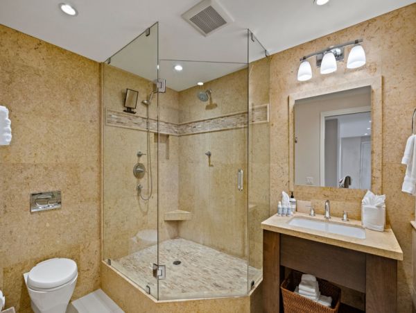 Kaanapali 4 Bedroom Rental Condo Ocean & Mountain View