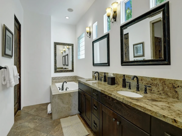 Palm Springs Luxury Villa with 5 Bedrooms