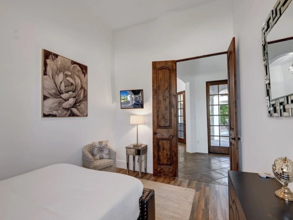 Palm Springs Luxury Villa with 5 Bedrooms