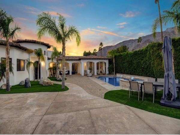 Palm Springs Luxury Villa with 5 Bedrooms