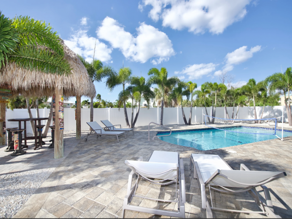 Fort Myers Beach 3-Bedroom Pool Home w/ Tiki Hut & Putting Green