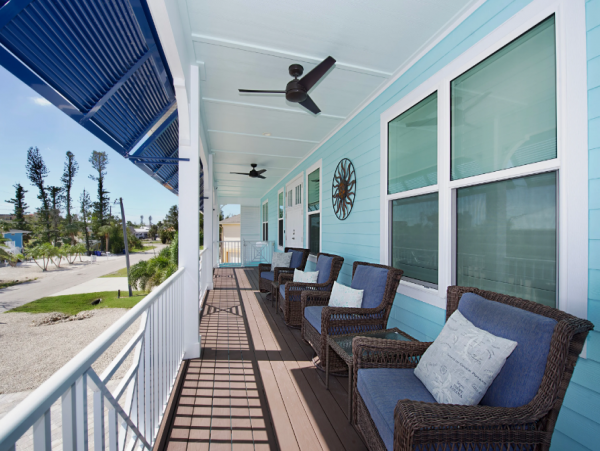 Fort Myers Beach 3-Bedroom Pool Home w/ Tiki Hut & Putting Green