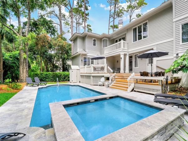 Luxury Home with 6 Bedroom & Private Pool in Hilton Head Island
