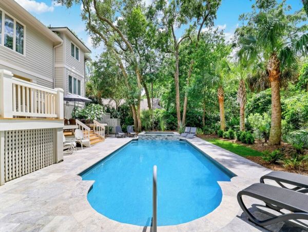 Luxury Home with 6 Bedroom & Private Pool in Hilton Head Island