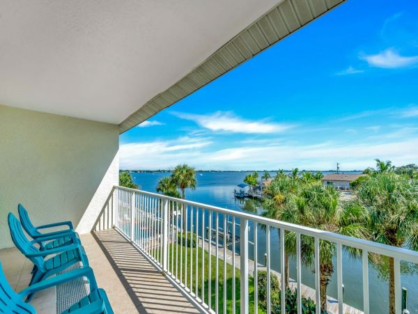 Bay Views Bradenton Vacation Condo Three Bedroom