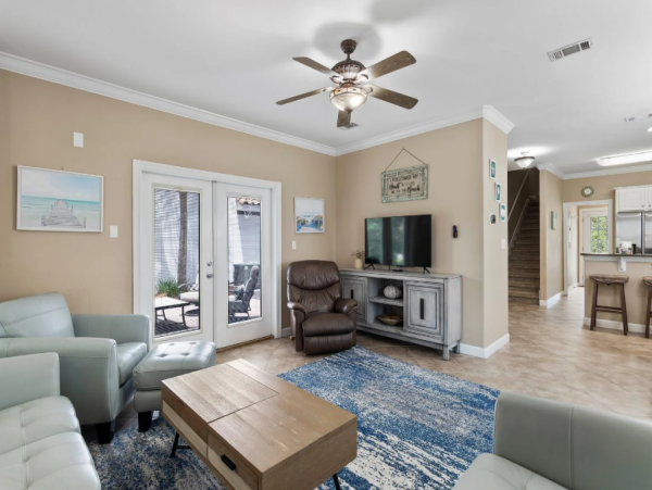 Destin Vacation Home Sleeps 14 guests.