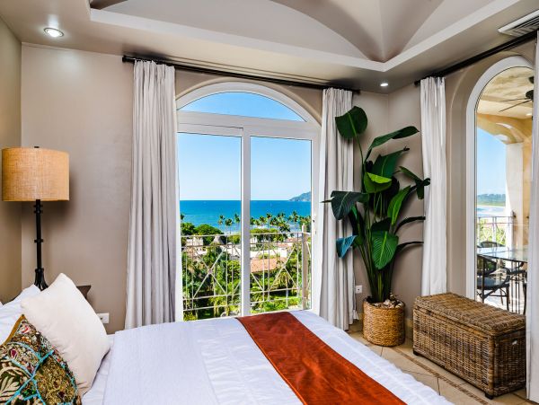 Tamarindo Oceanview Condo with 4 Bedrooms