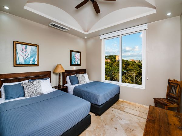 Tamarindo Oceanview Condo with 4 Bedrooms