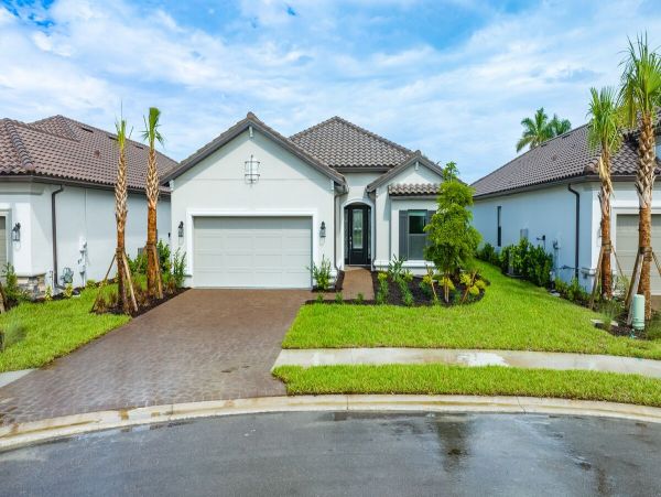 Naples Vacation Home Three Bedroom