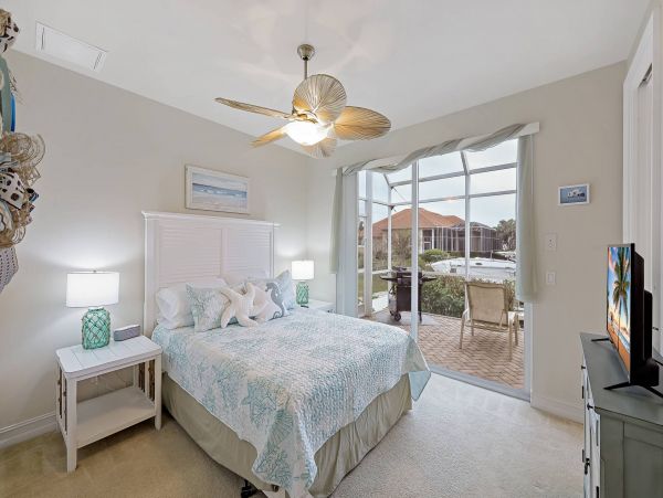 Lovely Marco Island 4 Bedroom Waterfront Home