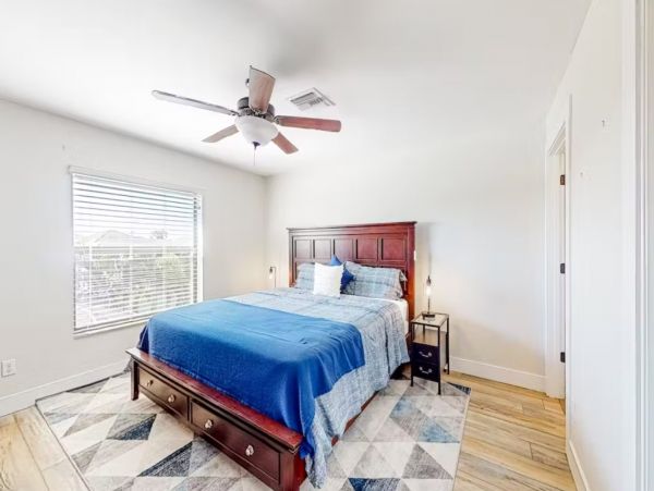 Cape Coral Canal Front Five Bedroom Vacation Rental