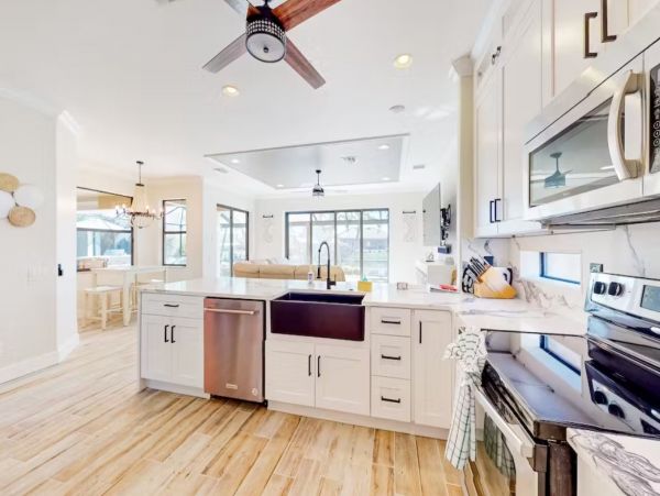 Cape Coral Canal Front Five Bedroom Vacation Rental