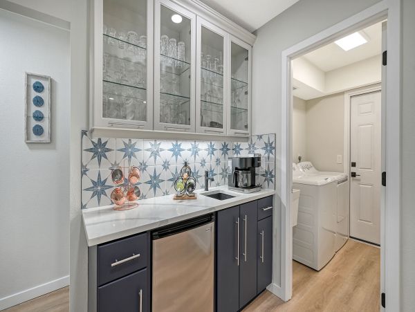Three Bedroom Waterfront Rental Home in Sarasota