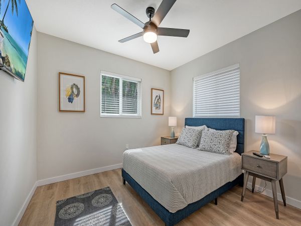 Three Bedroom Waterfront Rental Home in Sarasota