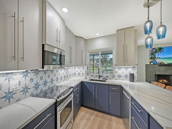 Three Bedroom Waterfront Rental Home in Sarasota