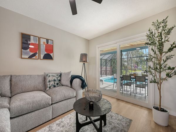 Three Bedroom Waterfront Rental Home in Sarasota