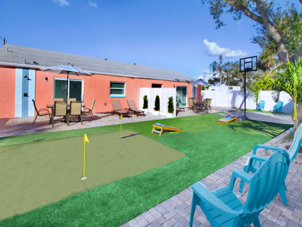 Lovely Fort Myers 2 Bedroom Vacation Duplex