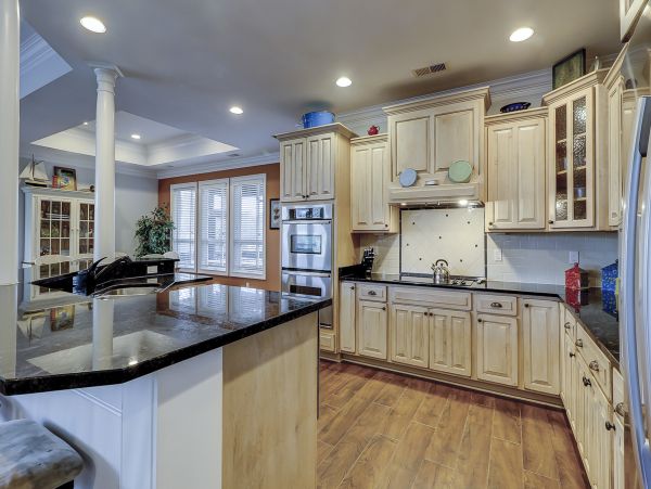 Beautiful Vacation Getaway in Hilton Head Steps to the Beach