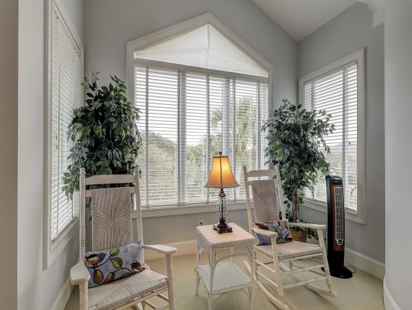 Beautiful Vacation Getaway in Hilton Head Steps to the Beach