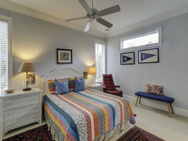 Beautiful Vacation Getaway in Hilton Head Steps to the Beach