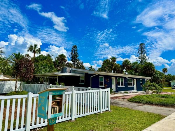 Charming Vacation Condo with 2 Bedrooms in Holmes Beach