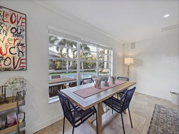 Beautiful Two Bedroom Pool Home in Marco Island