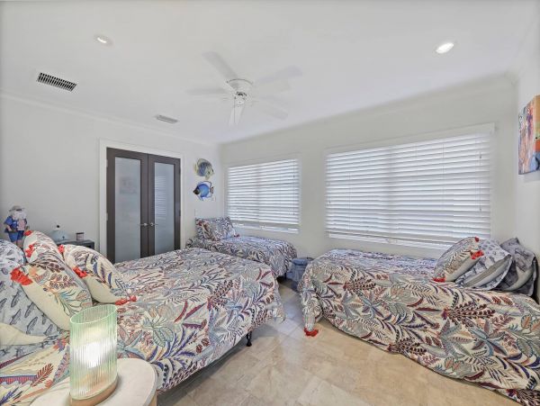 Beautiful Two Bedroom Pool Home in Marco Island