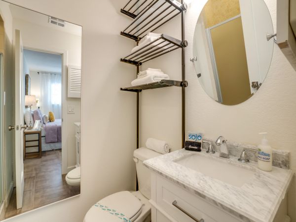 Charming Two Bedroom Vacation Duplex in Holmes Beach