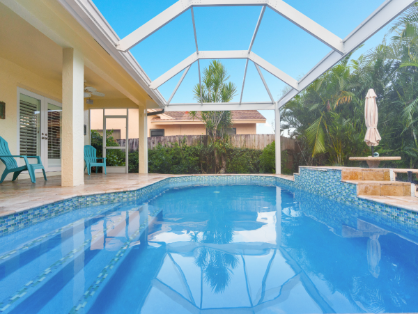Spacious 3 Bedroom Vacation Home in Dania Beach