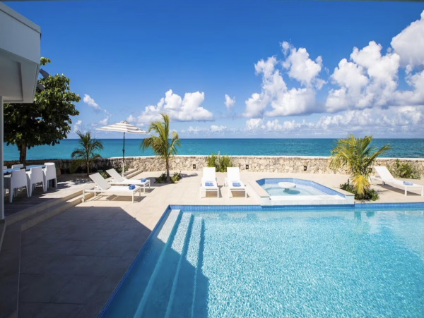 St. Martin Luxury Beach Villa with Pool