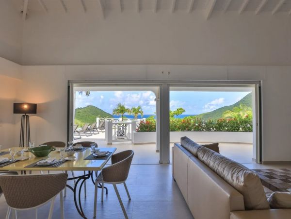 Beachfront Three Bedroom Vacation Villa in St Martin