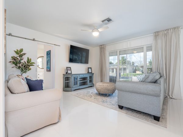 Pompano Beach Vacation Home Three Bedroom