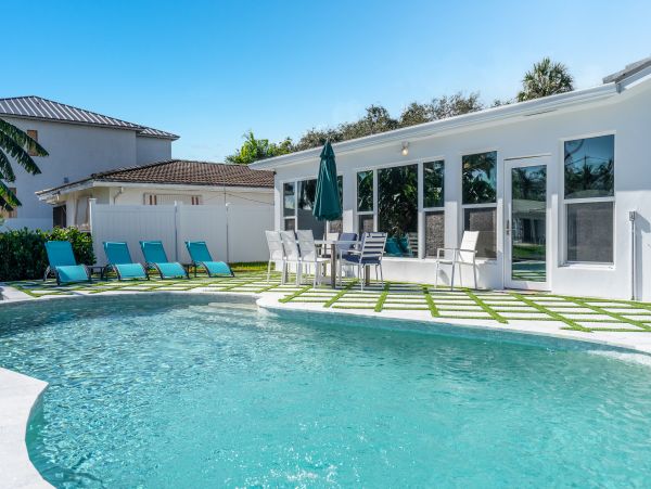 Pompano Beach Vacation Home Three Bedroom