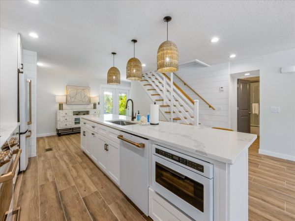 Steps to Beach Anna Maria Island Vacation Home Beach Right Across Street NEW ARRIVAL