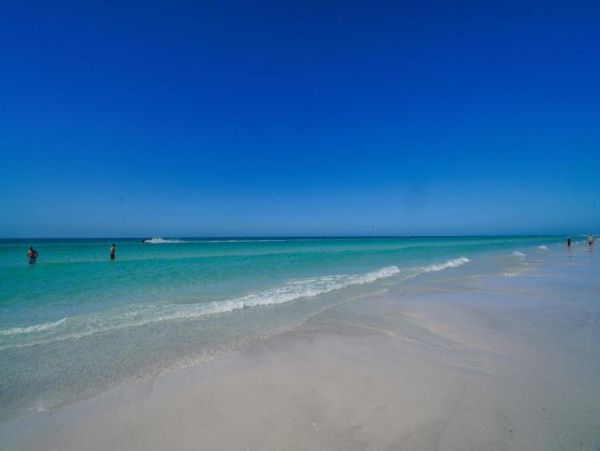 Beachside Getaway Four Bedroom Vacation Rental in Siesta Key