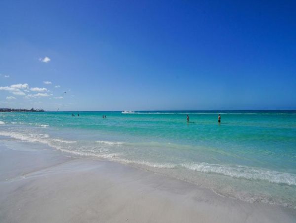Beachside Getaway Four Bedroom Vacation Rental in Siesta Key
