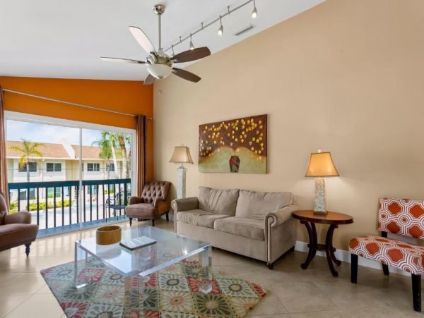 Beachside Getaway Four Bedroom Vacation Rental in Siesta Key