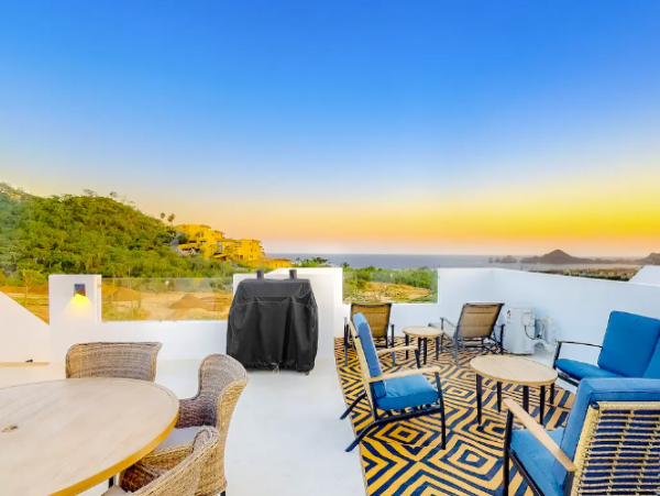 Ocean View Vacation Home with 3 Bedroom in Cabo San Lucas