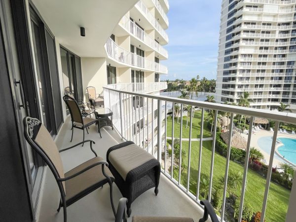Marco Island Vacation condo Two Bedroom