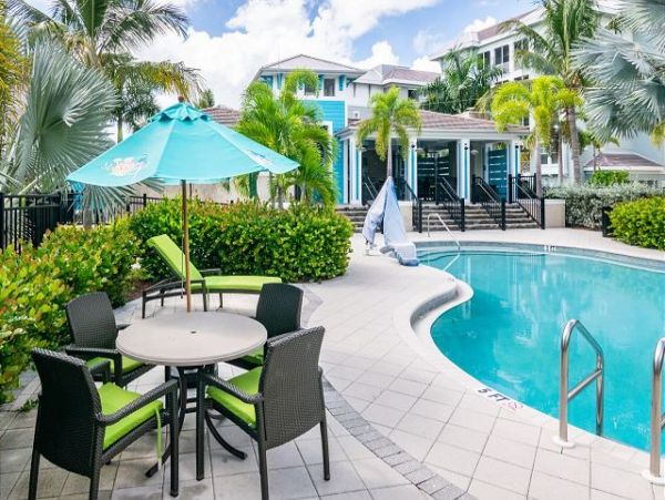 Bradenton Vacation Condo Three Bedroom