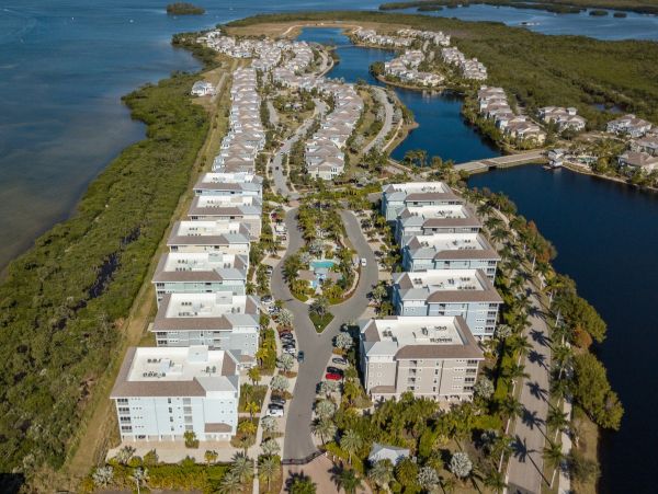 Bradenton Vacation Condo Three Bedroom