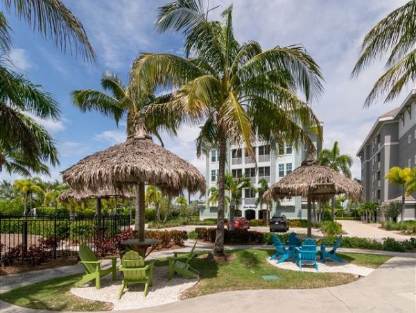 Bradenton Vacation Condo Three Bedroom